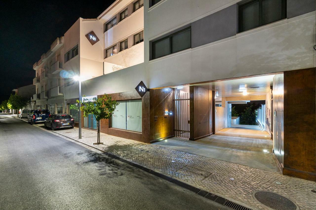 N1 Hostel Apartments And Suites Santarém Екстериор снимка