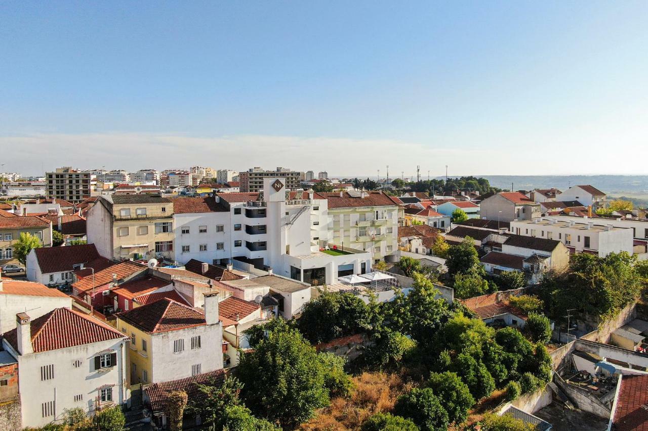 N1 Hostel Apartments And Suites Santarém Екстериор снимка