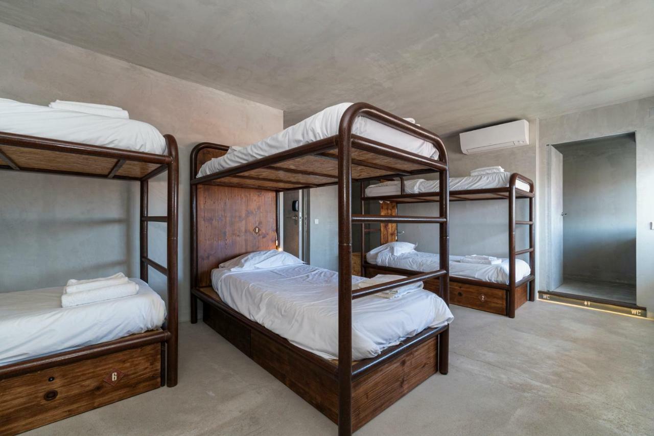 N1 Hostel Apartments And Suites Santarém Екстериор снимка